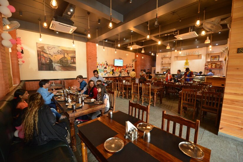 Hotel RR62 - GALLERY 10